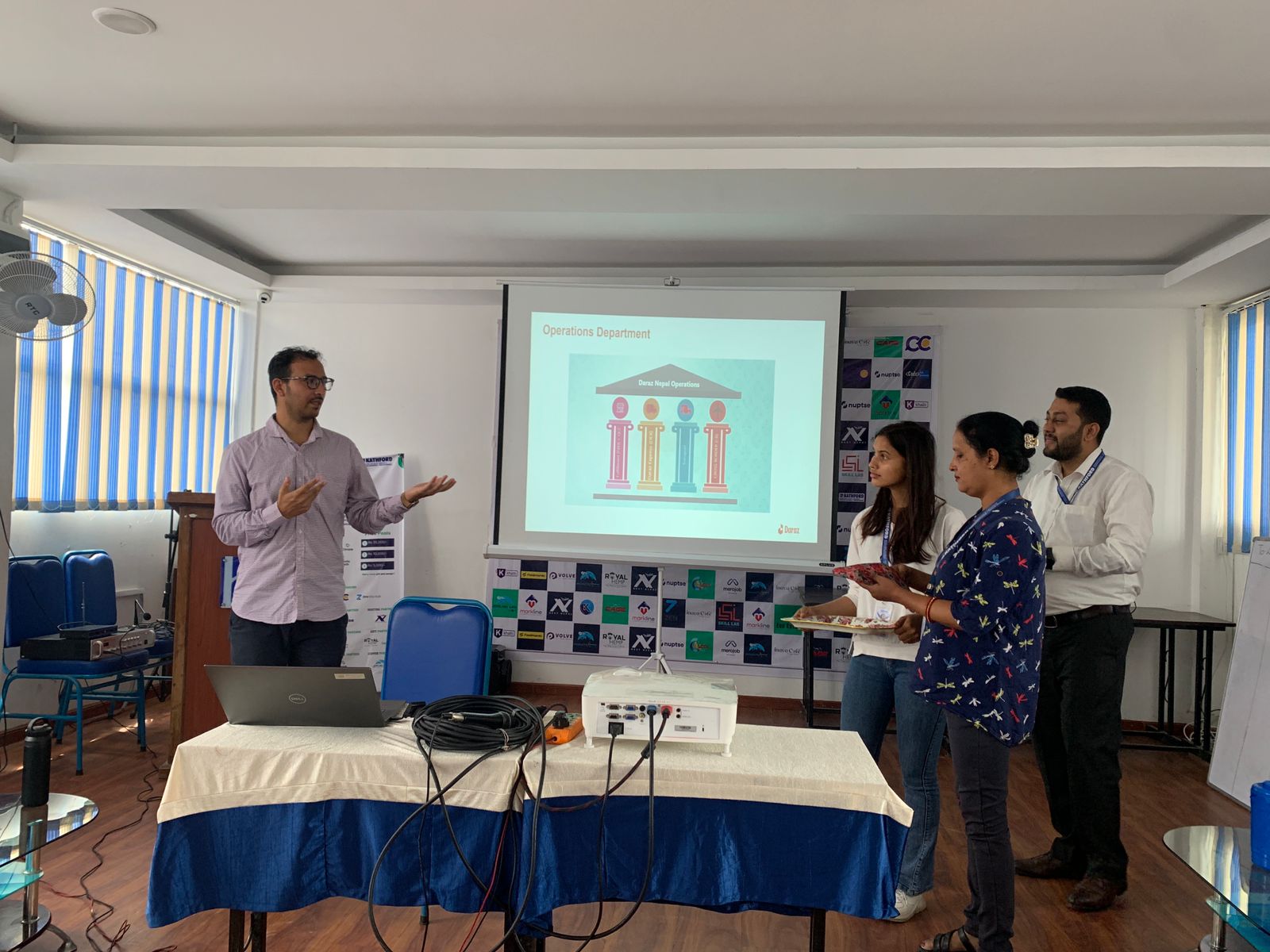 Industry expert delivering guest lecture on e-commerce logistics at Kathford College