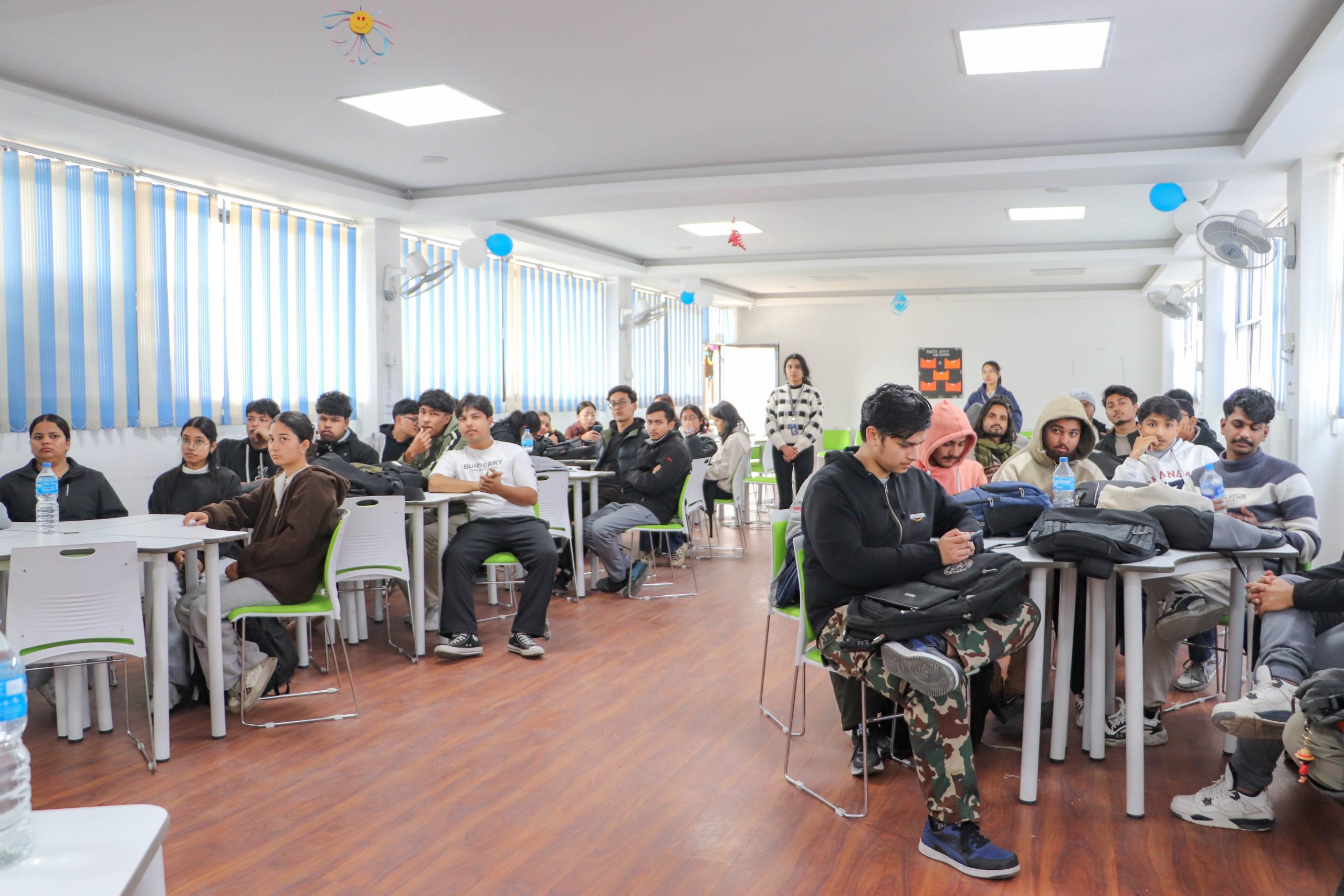 𝐒𝐭𝐮𝐝𝐞𝐧𝐭 𝐆𝐮𝐢𝐝𝐚𝐧𝐜𝐞 𝐒𝐞𝐬𝐬𝐢𝐨𝐧: 𝐗𝐩𝐥𝐨𝐫𝐞 𝐈𝐓 – 𝐂𝐚𝐫𝐞𝐞𝐫 𝐏𝐚𝐭𝐡𝐬 𝐢𝐧 𝐈𝐓