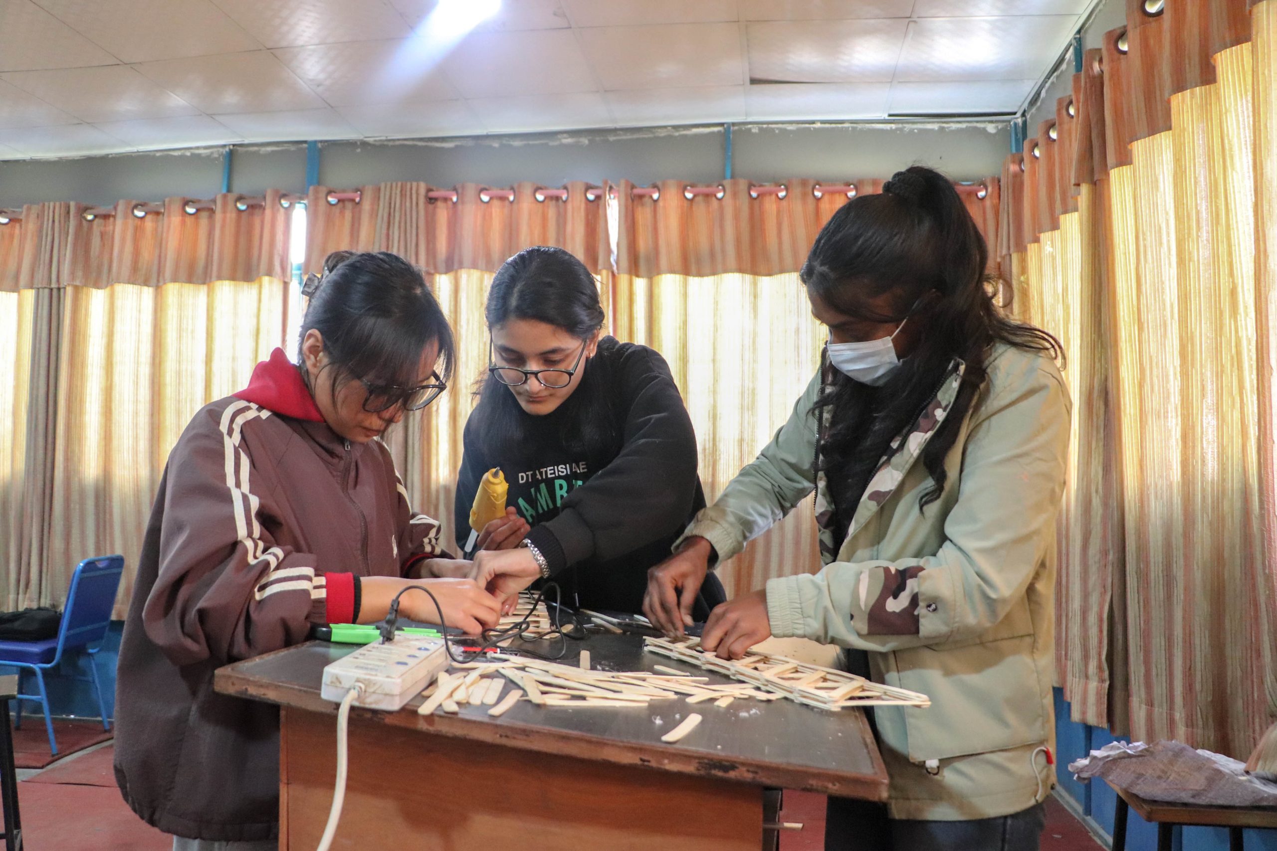Popsicle Bridge Competition